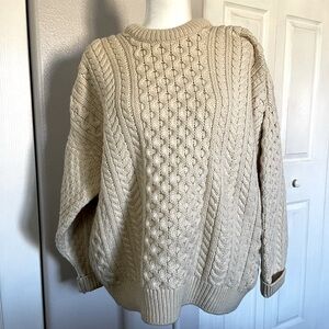 THE perfect oversized chunky cream-colored merino wool sweater! XL